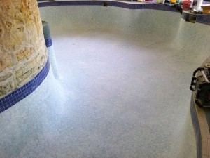 Mandurah Silver Sand Hotel Pool Tiling (4)
