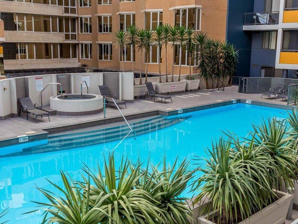 Pool Refurbishment Perth Milligan St