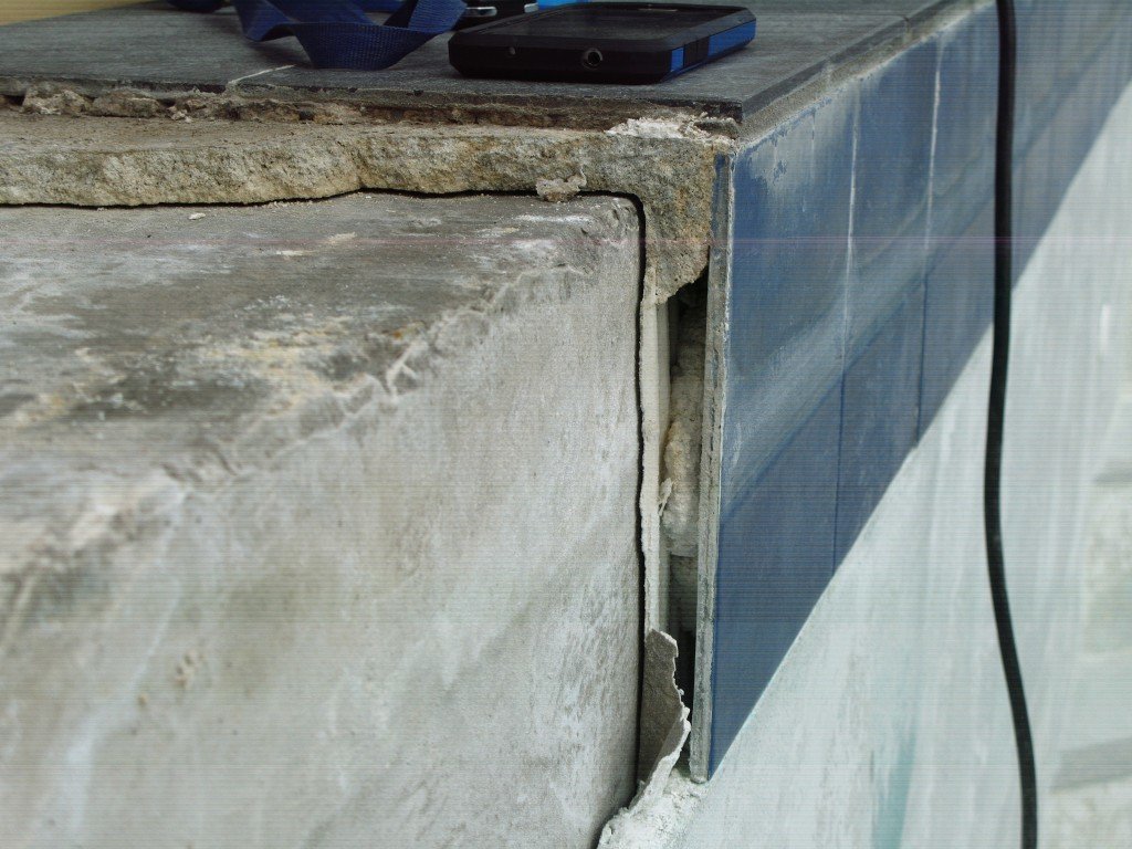 Pool Re-tile and Repair